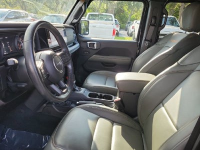 2024 Jeep Gladiator Mojave