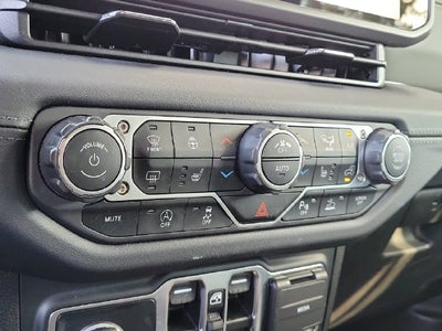 2024 Jeep Gladiator Mojave
