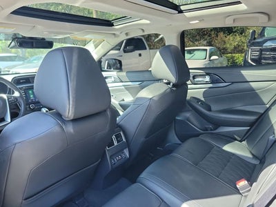 2023 Nissan Maxima Platinum