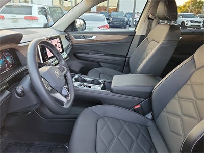 2024 Volkswagen Atlas 2.0T SE w/Technology