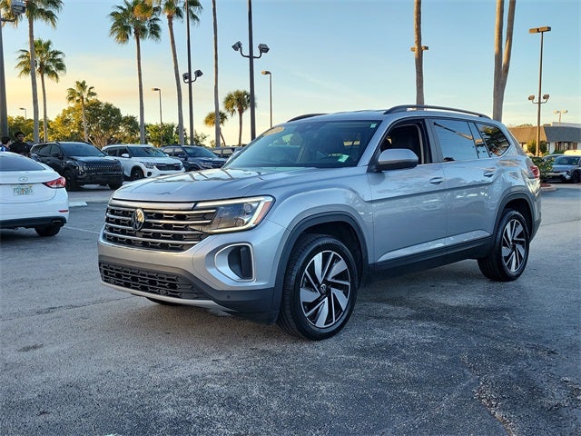 2024 Volkswagen Atlas 2.0T SE w/Technology