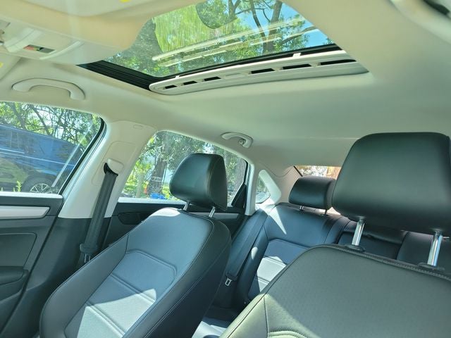 2022 Volkswagen Passat 2.0T SE