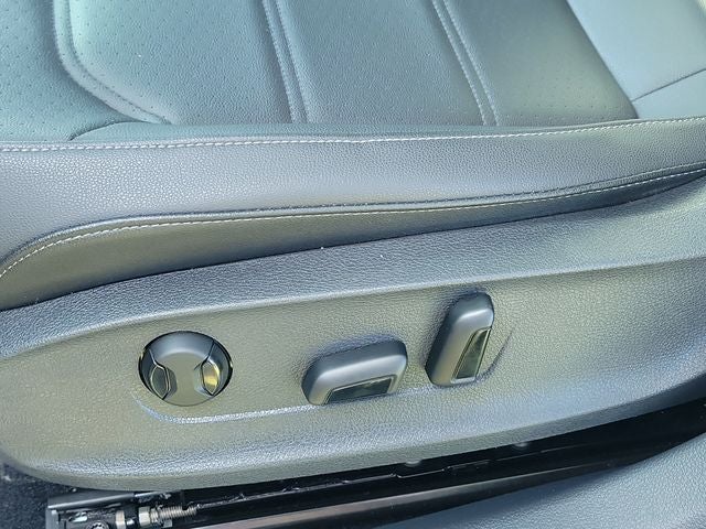 2022 Volkswagen Passat 2.0T SE