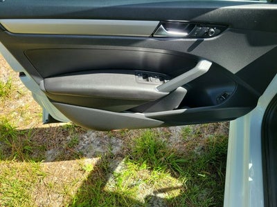 2022 Volkswagen Passat 2.0T SE