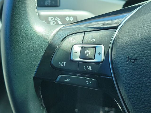 2022 Volkswagen Passat 2.0T SE