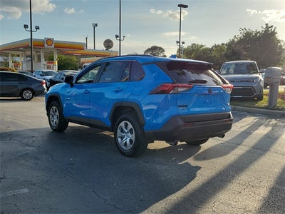2021 Toyota RAV4 LE