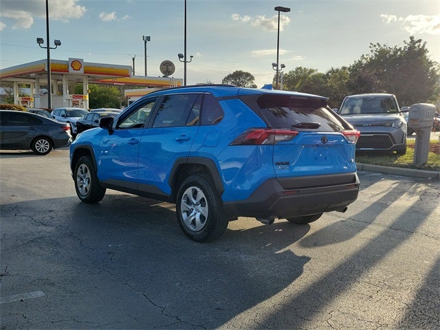 2021 Toyota RAV4 LE