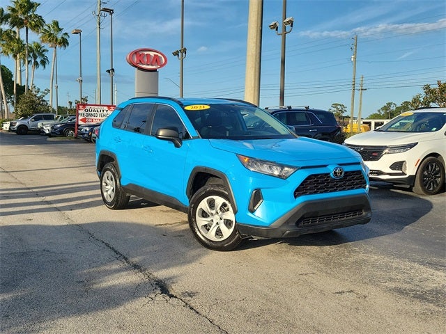 2021 Toyota RAV4 LE