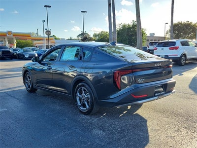 2025 Kia K4 LXS