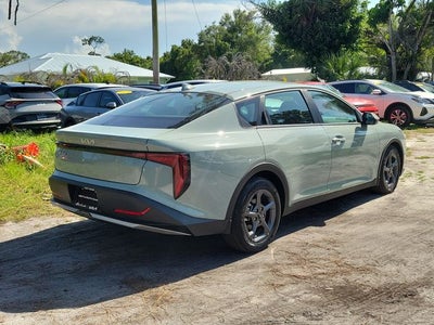 2025 Kia K4 LXS