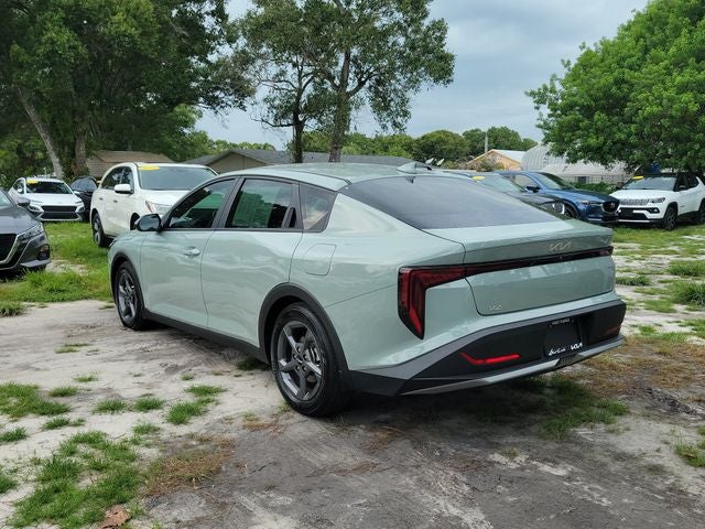 2025 Kia K4 LXS