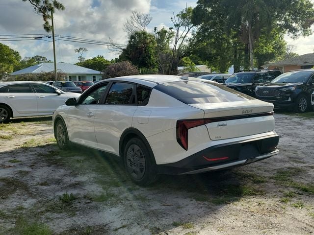 2025 Kia K4 LX