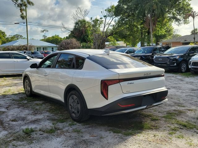 2025 Kia K4 LX