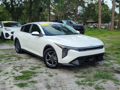 2025 Kia K4 LXS