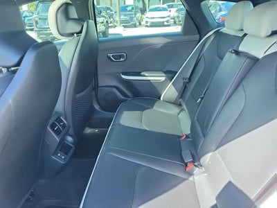 2025 Kia K4 GT-Line Turbo