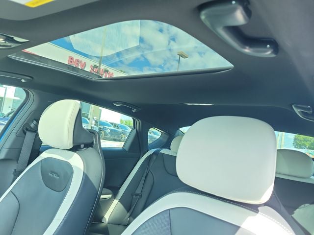 2025 Kia K4 GT-Line Turbo