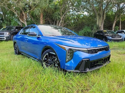 2025 Kia K4 GT-Line