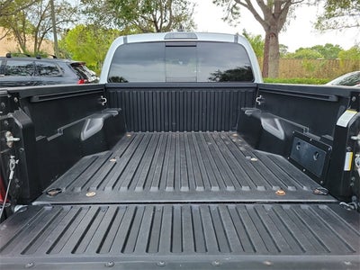 2022 Toyota Tacoma SR5 V6