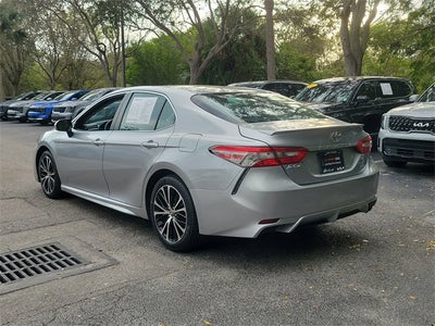 2018 Toyota Camry SE