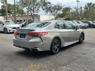 2018 Toyota Camry SE