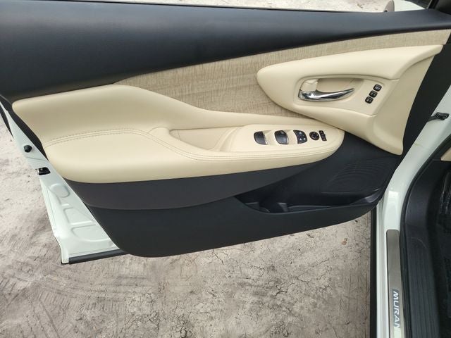 2023 Nissan Murano SL