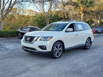 2020 Nissan Pathfinder Platinum