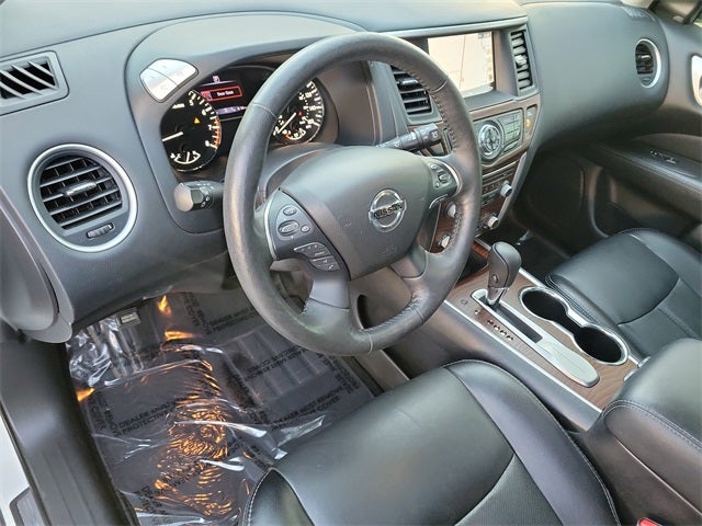 2020 Nissan Pathfinder Platinum