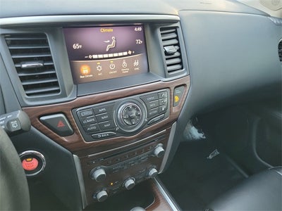 2020 Nissan Pathfinder Platinum