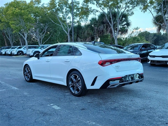 2022 Kia K5 EX