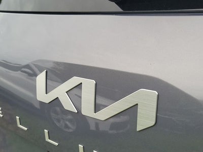 2024 Kia Telluride LX