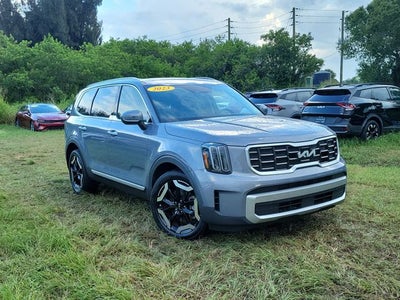 2023 Kia Telluride S