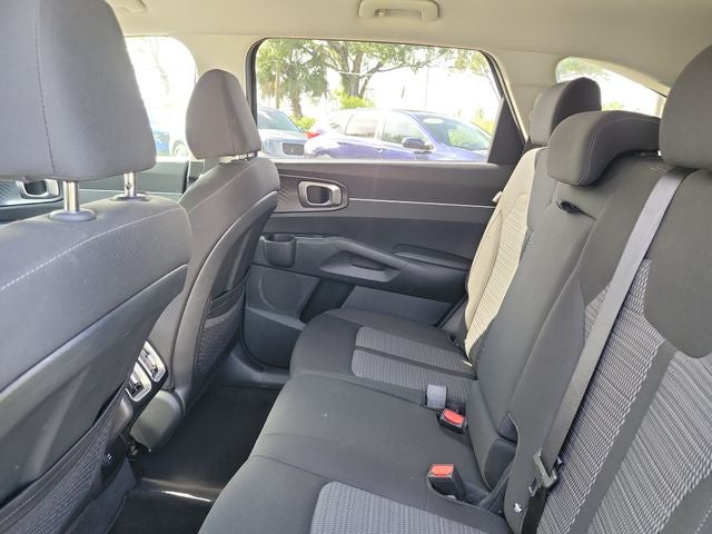 2024 Kia Sorento LX