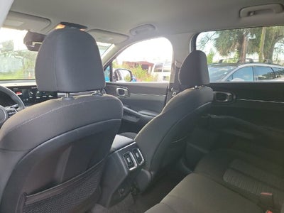 2025 Kia Sorento LX