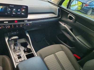 2024 Kia Sorento LX