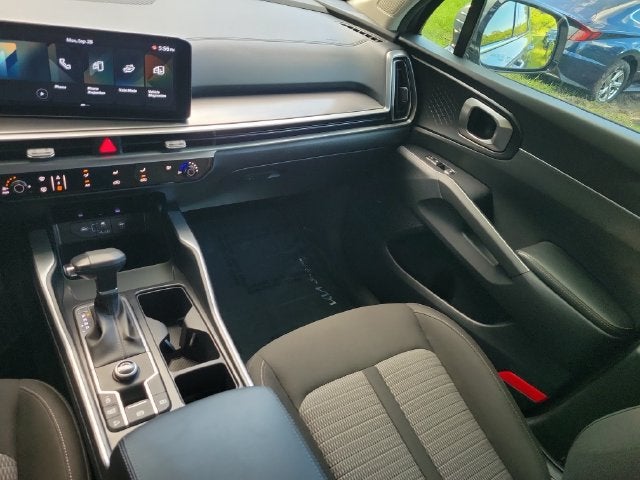 2024 Kia Sorento LX
