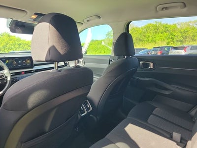 2024 Kia Sorento LX