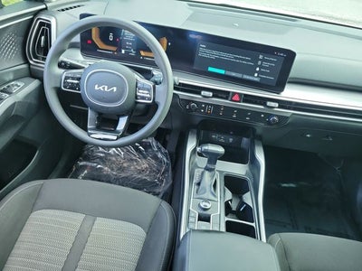 2025 Kia Sorento LX