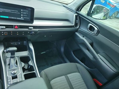2025 Kia Sorento LX