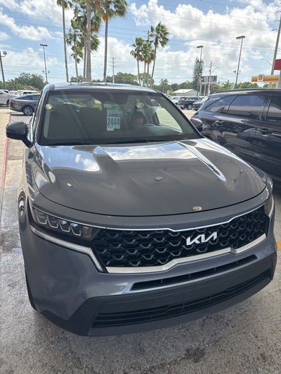 2022 Kia Sorento LX