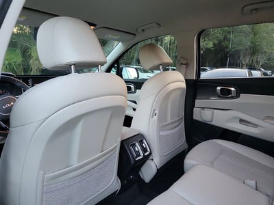 2022 Kia Sorento S