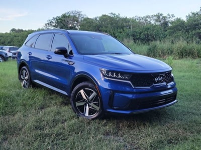 2022 Kia Sorento S