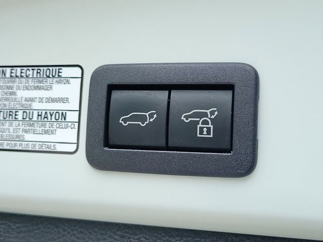 2023 Toyota Corolla Cross Hybrid XSE