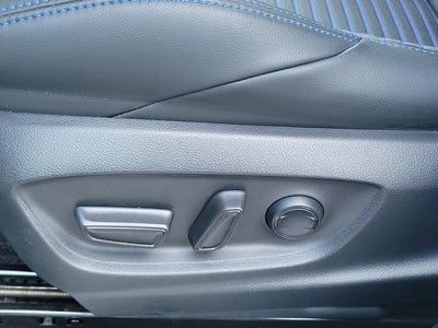 2023 Toyota Corolla Cross Hybrid XSE