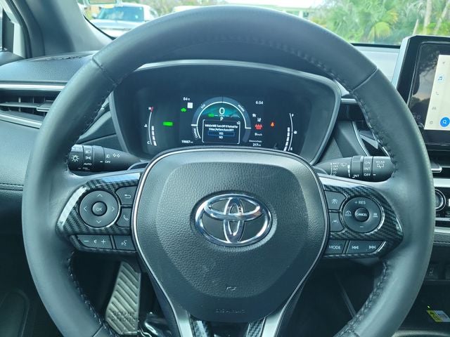 2023 Toyota Corolla Cross Hybrid XSE