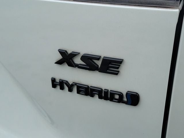 2023 Toyota Corolla Cross Hybrid XSE