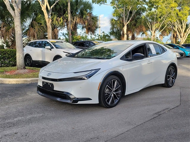 2024 Toyota Prius XLE