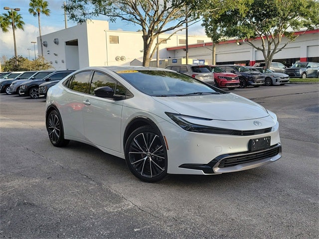 2024 Toyota Prius XLE