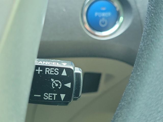 2015 Toyota Prius Three