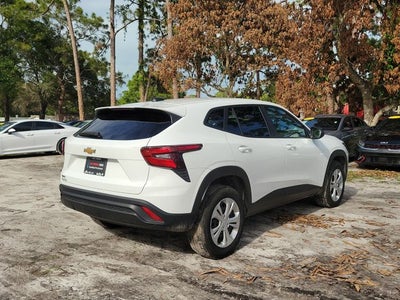 2025 Chevrolet Trax LS