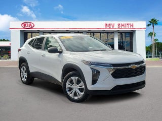 2025 Chevrolet Trax LS